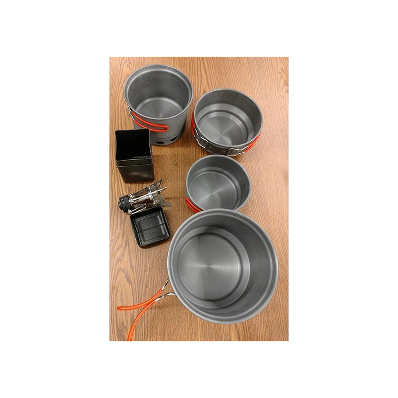 https://geartogooutfitters.com/cdn/shop/products/cookware-and-stove-combo_900x.jpg?v=1545331892